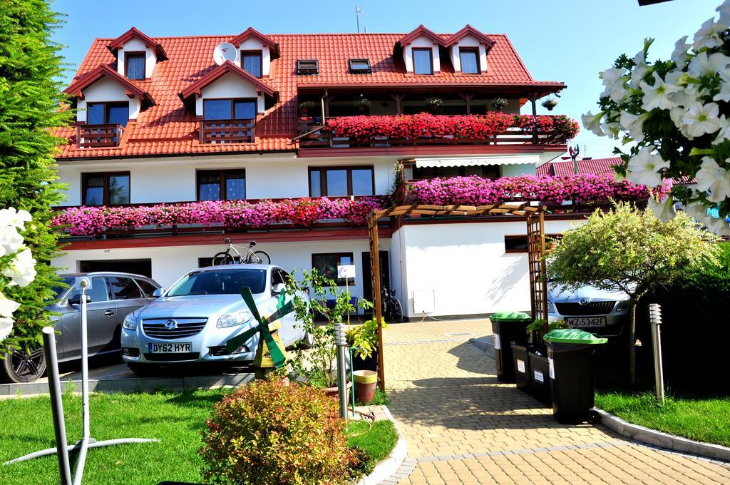 Pensjonat Relax Mikołajki Exterior foto